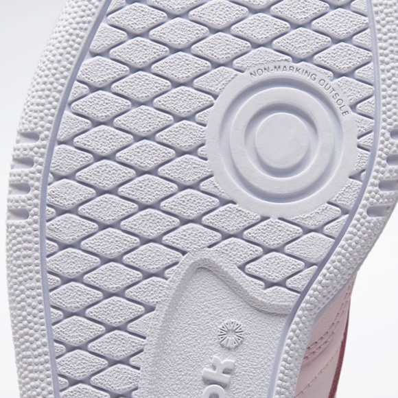 PINK REEBOK SNEAKERS - Picture 6 of 6